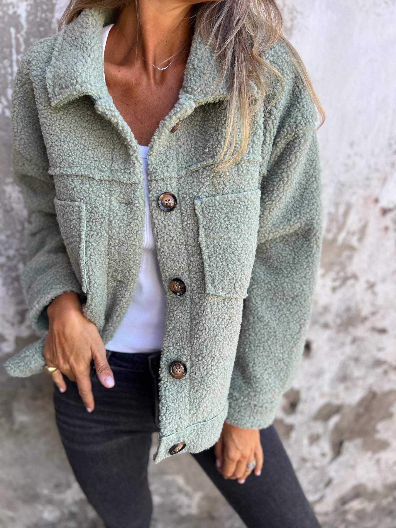 🔥Limited Time 50% OFF🔥Women's Warm Lapel Cropped Jacket