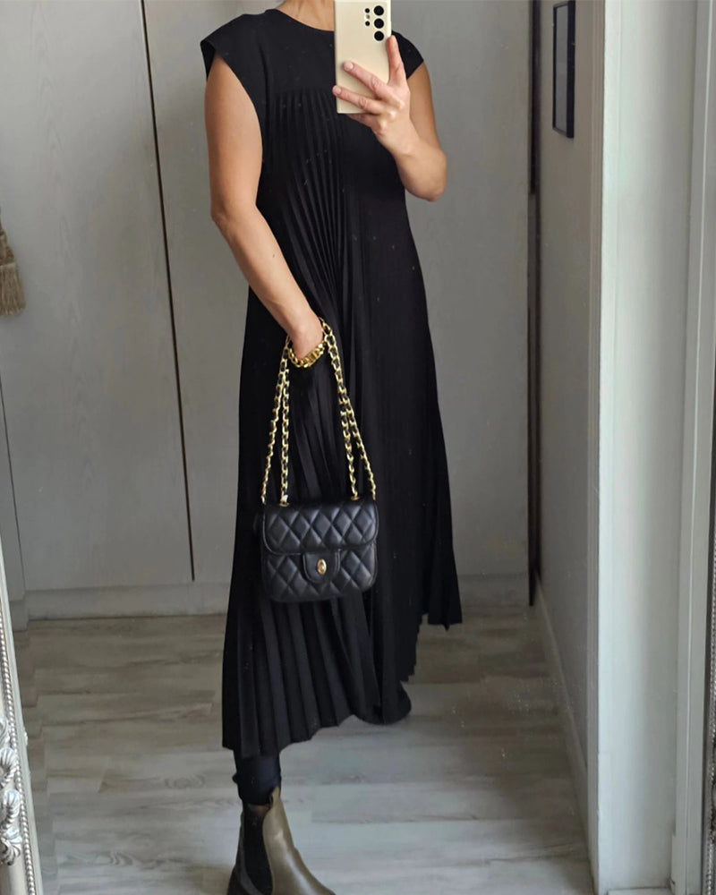 🔥🖤Black Friday Sale:50% OFF🔥Sleeveless pleated simple solid colour dress