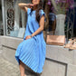 Robe de couleur unie sans manches plissée