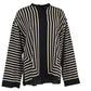 Blusa informal de rayas con cuello redondo y botones en la parte delantera