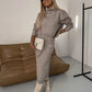 Conjunto de vestido midi y suéter de cuello alto