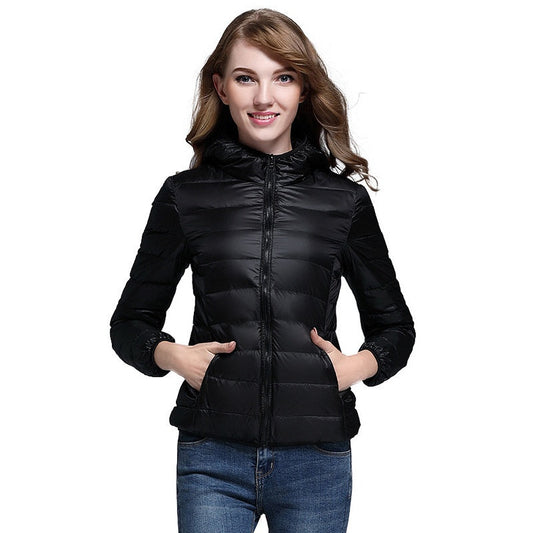 Oferta especial de principios de invierno con 50 % de descuento: chaqueta ligera con capucha para mujer