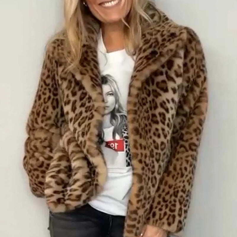 🔥Early Black Friday Sale:50% OFF🔥Women’s Fluffy Short Coat with Leopard Print